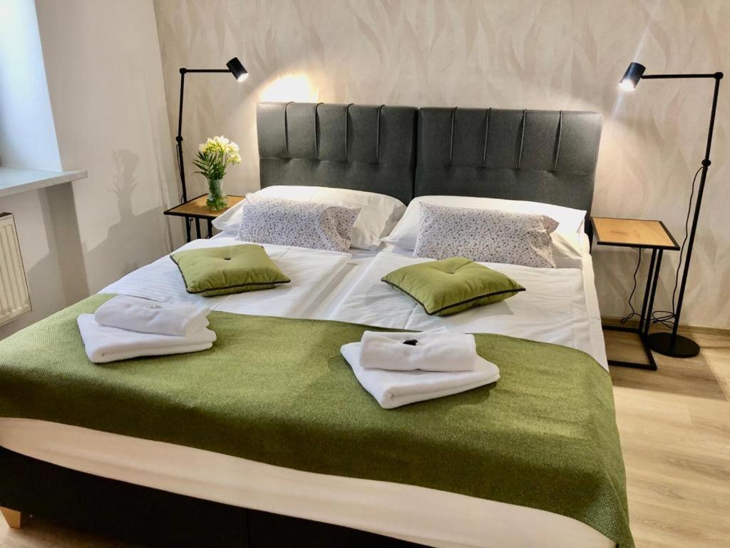 Resort Valtberg - Depandance Valtice Bagian luar foto